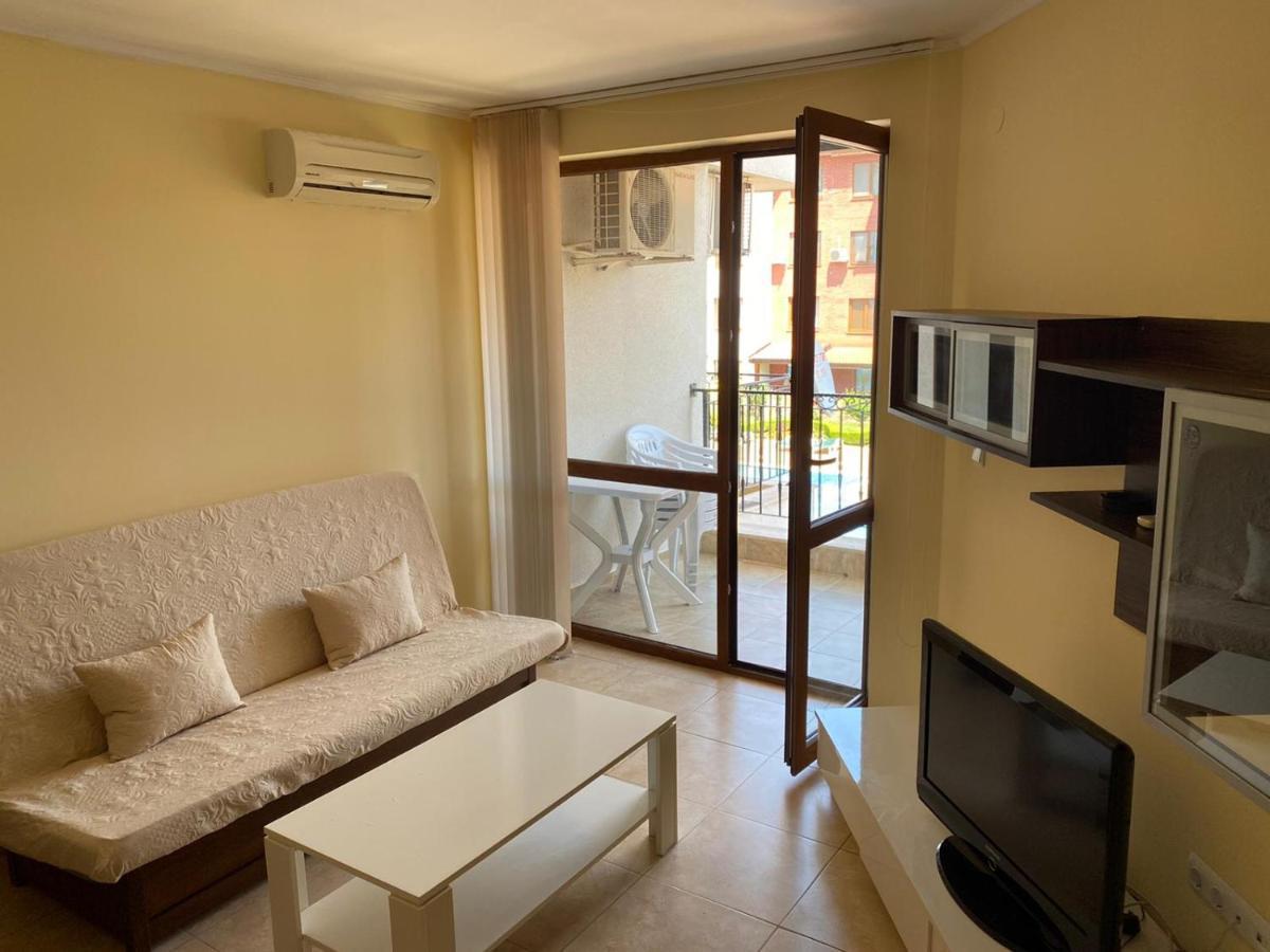 3 Room Family Apartment With Pool View Несебир Екстер'єр фото
